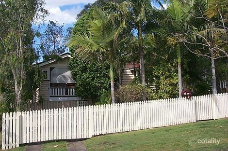 9 Rossmore Ave, Coorparoo, QLD 4151