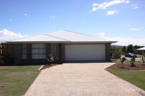 Property photo of 31 McLachlan Circuit Willow Vale QLD 4209