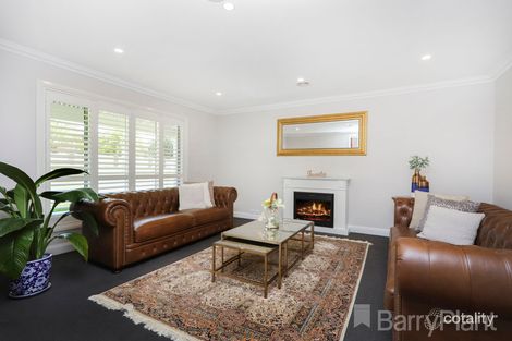 Property photo of 12 Palamino Valley Court Greenvale VIC 3059