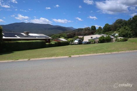 Property photo of 32 Coolumbooka Avenue Tawonga South VIC 3698