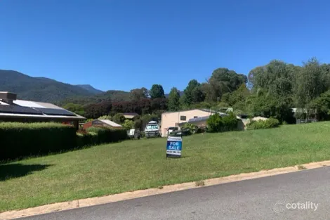 Property photo of 32 Coolumbooka Avenue Tawonga South VIC 3698