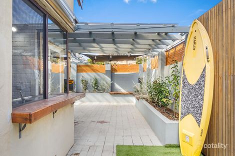 Property photo of 1/6 Mippi Road Halls Head WA 6210