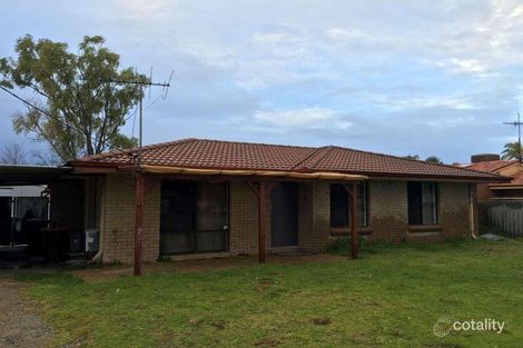Property photo of 28 Cambridge Crescent Cooloongup WA 6168