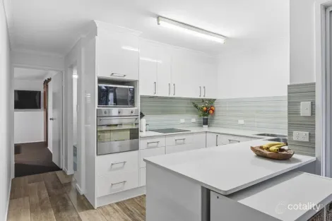 Property photo of 19 Baroona Road Bray Park QLD 4500