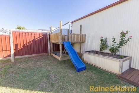 Property photo of 6 Pinnaroo Place Dubbo NSW 2830