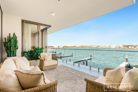 203/15 Aqua St, Newport, QLD 4020