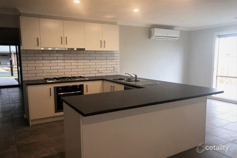 Property photo of 14 Heathland Avenue Warragul VIC 3820