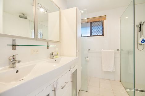 Property photo of 2/31 Fifth Avenue Palm Beach QLD 4221