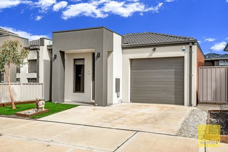 Property photo of 1/27 Larissa Street Tarneit VIC 3029