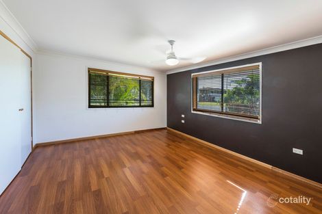 Property photo of 15 Ballanda Crescent Iluka NSW 2466