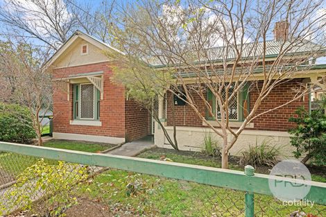 Property photo of 73 Simmons Street Wagga Wagga NSW 2650