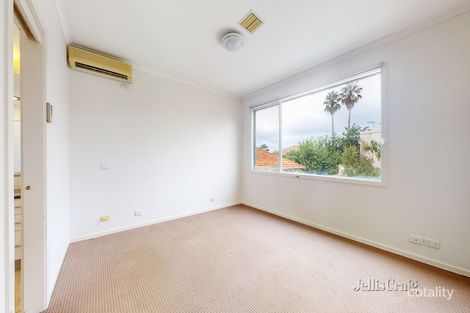 Property photo of 4/81-85 Orrong Crescent Caulfield North VIC 3161