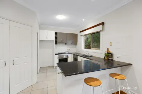 Property photo of 2/11 Dixon Avenue Croydon VIC 3136