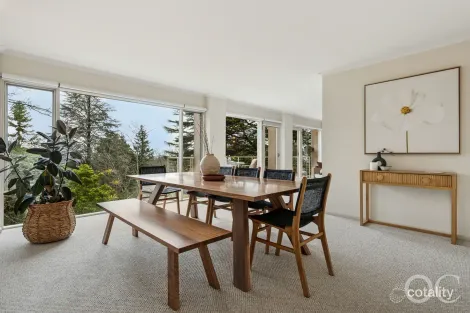 Property photo of 8 Rostrevor Road Stirling SA 5152