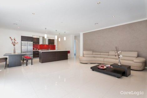 Property photo of 51 Ardsley Circuit Craigieburn VIC 3064