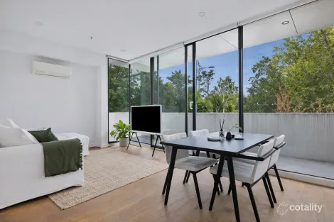 110/50 SEYMOUR GR, CAMBERWELL, VIC 3124