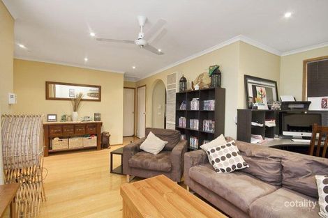 Property photo of 11 Martingale Place Pakenham VIC 3810