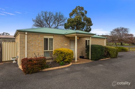 Property photo of 1/176 Station Road New Gisborne VIC 3438