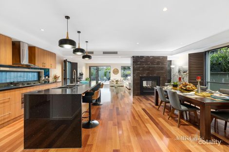 Property photo of 8 Airdrie Court Templestowe Lower VIC 3107