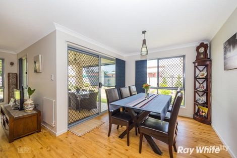 Property photo of 8 Sinclair Place Ningi QLD 4511