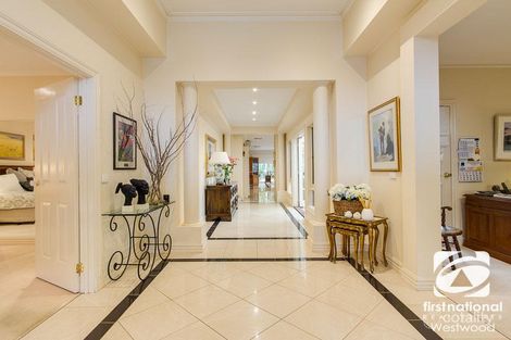 Property photo of 8 Haven Court Werribee VIC 3030