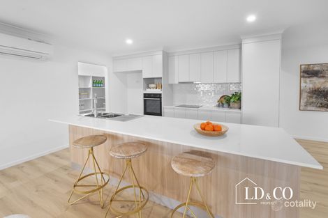 Property photo of 11 Morehead Drive Rural View QLD 4740