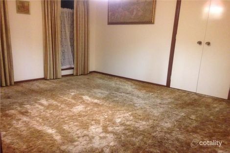 Property photo of 7 Coulsen Close Noranda WA 6062