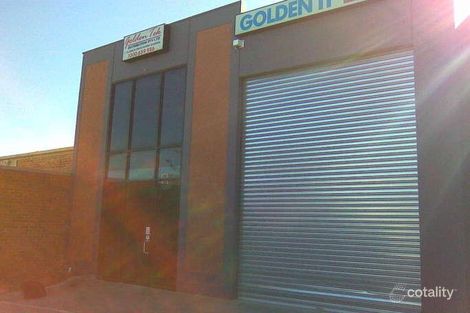 1/18 Deblin Dr, Narre Warren, VIC 3805