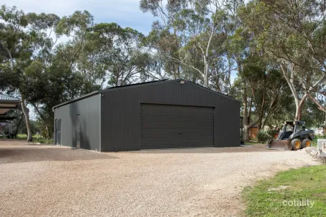 Property photo of 35 Roper Road Willyaroo SA 5255