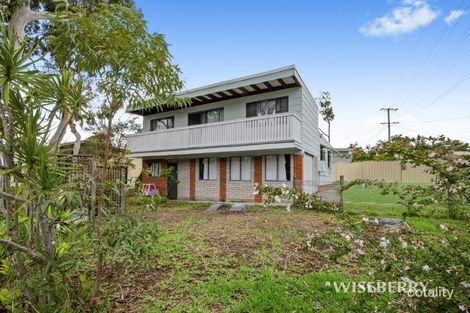 Property photo of 4 Pinaroo Road Gwandalan NSW 2259