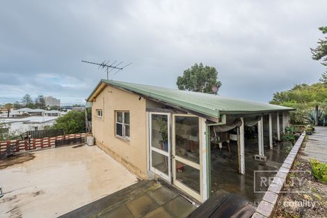 Property photo of 16 Ozone Parade Trigg WA 6029