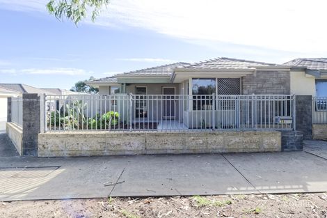 38 Arizona Pde, Golden Bay, WA 6174