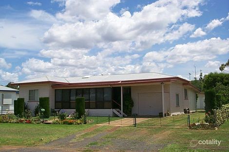 68 Moreton St, Dalby, QLD 4405