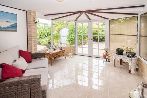 Property photo of 18 Timbermill Crescent Broadwater WA 6280