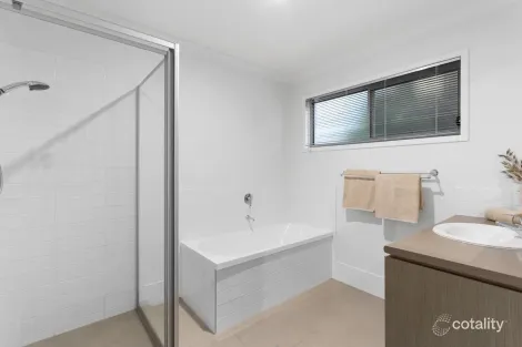 Property photo of 104/90 Northquarter Drive Murrumba Downs QLD 4503