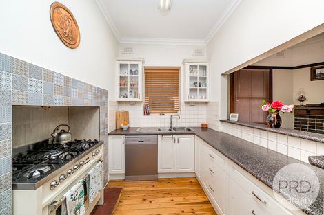 Property photo of 100 Coleman Street Turvey Park NSW 2650