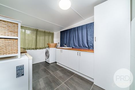 Property photo of 100 Coleman Street Turvey Park NSW 2650