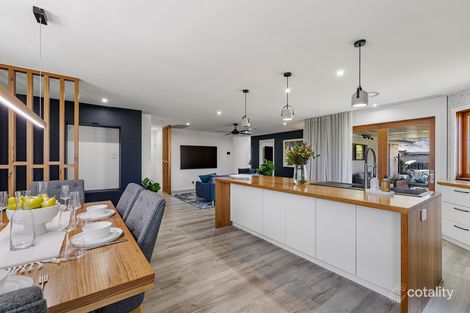 3 Spike St, Redland Bay, QLD 4165