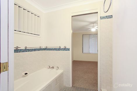 Property photo of 19 Enterprise Way Woodrising NSW 2284