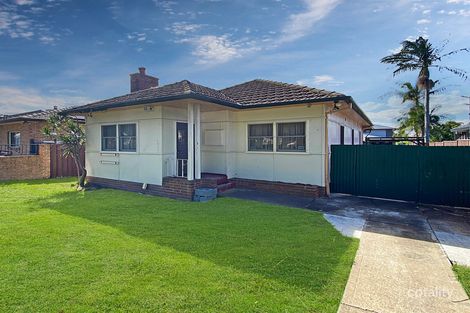 Property photo of 5 Iris Avenue Riverwood NSW 2210