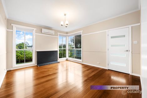 Property photo of 1 Alexander Avenue Moe VIC 3825