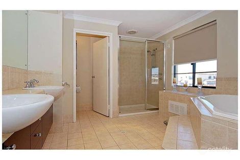 Property photo of 39 Coralvine Grange Stirling WA 6021
