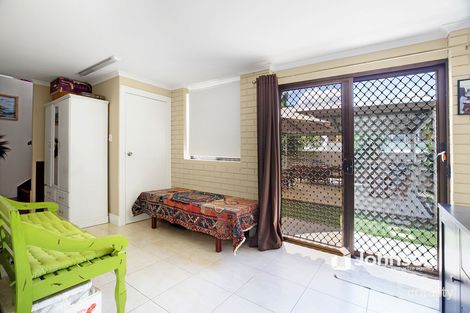 6 Wilson St, Newtown, QLD 4305