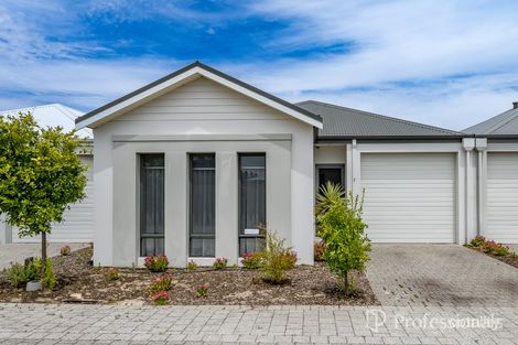 2/18 Axbridge Gra, Alkimos, WA 6038