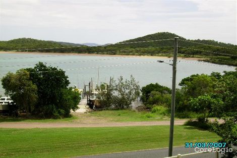 Property photo of 6 Sunset Drive Sarina Beach QLD 4737