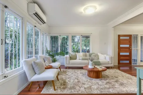 Property photo of 230 Webster Road Stafford QLD 4053