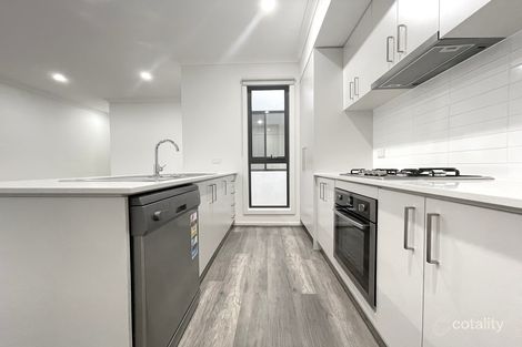 Property photo of 16 Kingdom Boulevard Weir Views VIC 3338