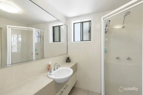 Property photo of 27/2320-2330 Gold Coast Highway Mermaid Beach QLD 4218