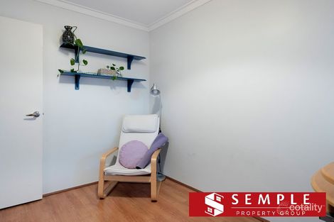 Property photo of 59 Dotterel Way Yangebup WA 6164
