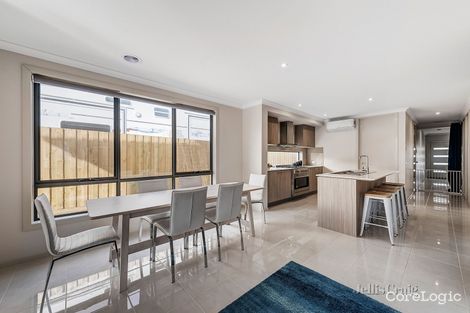 Property photo of 102A Mackie Road Bentleigh East VIC 3165